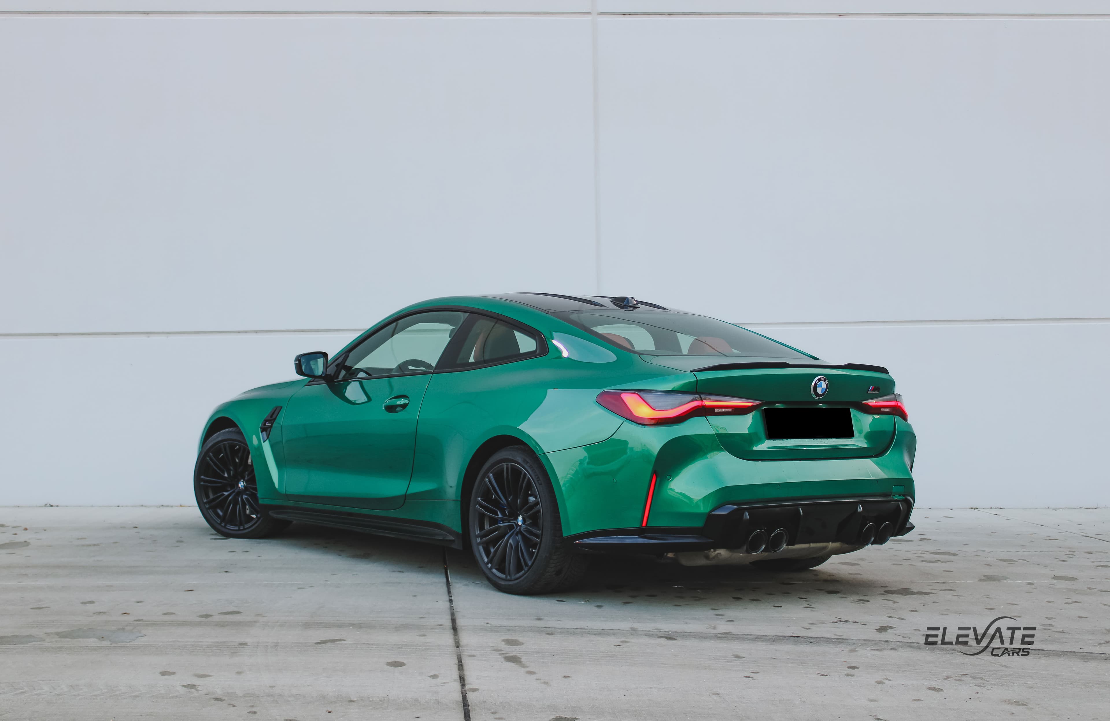 BMW M4 Competition - náhľad 3